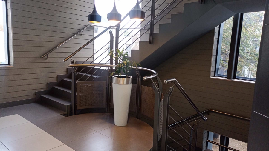 To Let commercial Property for Rent in Newlands Western Cape